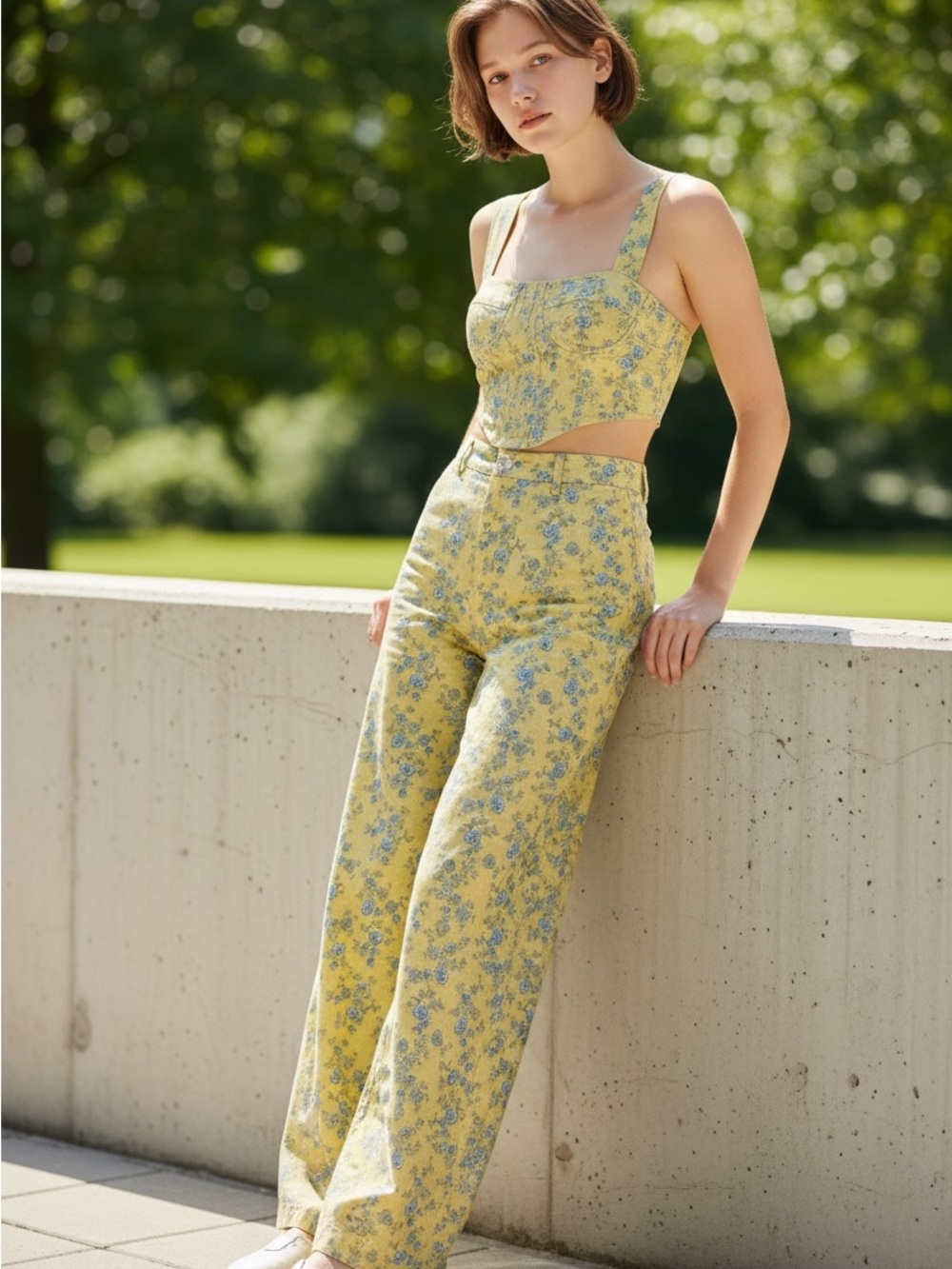 Yellow Floral Square-Neck 2 piece pant set. Top  medium and pants small. - Picture 2 of 16